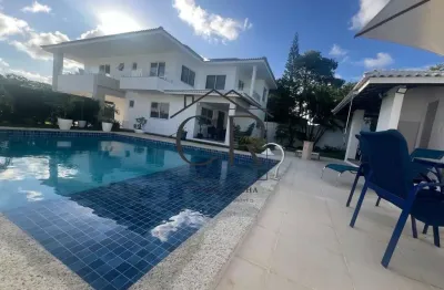 Casa em condomínio fechado com 4 quartos para alugar na 1ª Travessa Busca Vida, Abrantes, Camaçari