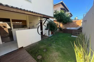 Casa em condomínio fechado com 4 quartos à venda na Rua Francisco das Mercês, Buraquinho, Lauro de Freitas