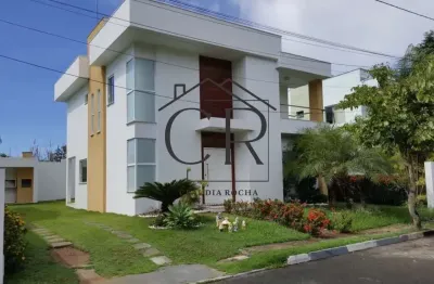 Maravilhosa casa duplex com 4 suítes em condomínio clube!
