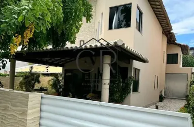 Excelente casa em condomínio fechado próximo a faculdade unime!