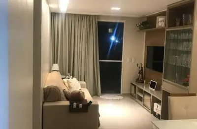 Um espetáculo de apartamento com excelente área verde privativa!