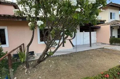 Fantástica casa térrea em condomínio com portaria 24h!
