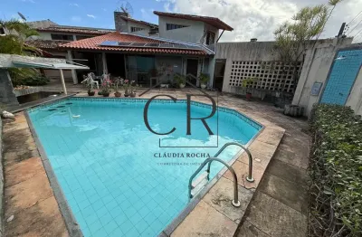 Belíssima casa no coração de vilas do atlântico, super bem localizada!