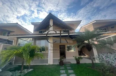 Excelente duplex em buraquinho! com 3 suítes em condomínio fechado!