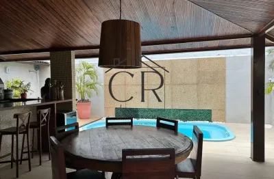 Excelente casa em condomínio fechado próximo a Vilas do Atlântico!!!