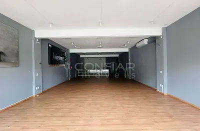 Loja comercial com 120m² no anita garibaldi para locação por r$4.800,00 + taxas