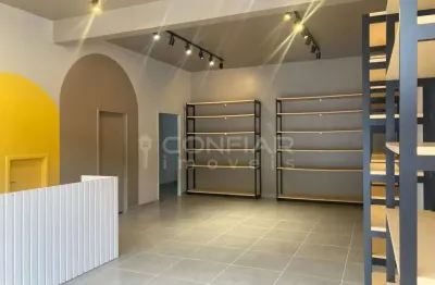 Sala comercial de 110m² para locação no anita garibaldi por r$4.800,00 + taxas