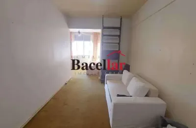 Apartamento com 1 quarto à venda na rua belfort roxo, copacabana, rio de janeiro, 45 m2 por r$ 500.000