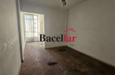 Apartamento com 1 quarto à venda na rua das laranjeiras, laranjeiras, rio de janeiro, 38 m2 por r$ 400.000