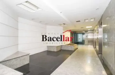 Sala comercial para alugar na Avenida Rio Branco, Centro, Rio de Janeiro