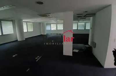 Casa comercial para alugar na Avenida Rio Branco, Centro, Rio de Janeiro