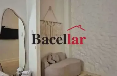 Kitnet / Stúdio à venda na Avenida Atlântica, Copacabana, Rio de Janeiro