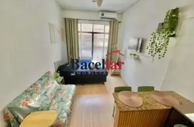 Kitnet / Stúdio à venda na Avenida Nossa Senhora de Copacabana, Copacabana, Rio de Janeiro