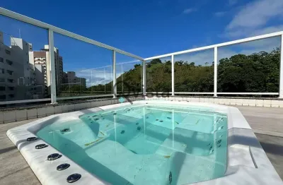 Cobertura nas astúrias no guarujá, sp | qvista inteligência imobiliária guarujá