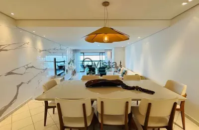 Apartamento com vista oceânica à venda na pitangueiras no guarujá | qvista inteligência imobiliária