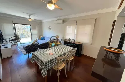 Apartamento à venda,2 quartos mais dependência, 2 vagas , vista para o mar Tombo, Guarujá, SP | QVi