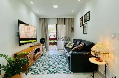 Apartamento reformado á venda na Enseada no Guarujá | QVista Inteligência Imobiliária Guarujá