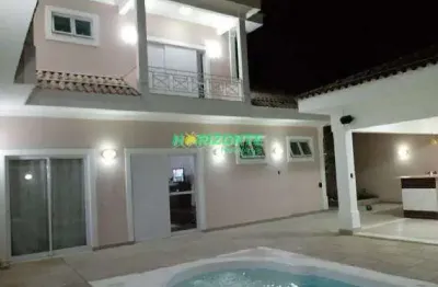 Casa com 3 dormitórios à venda, 306 m² - piracangaguá - taubaté/sp