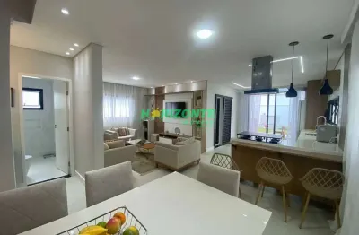 Casa à venda intereiramente mobiliada, com 3 suites com 220 m²  de área construída no bairro urbano