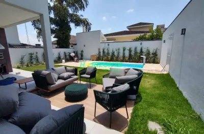 Casa com 3 dormitórios com piscina para alugar, 300 m²  - Urbanova - São José dos Campos/SP
