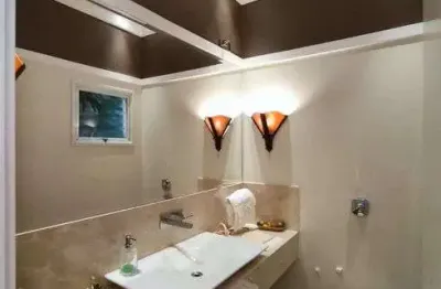 Uma casa á venda com 04 dormitórios no condomínio residencial green palm, são jose do rio preto s/p.