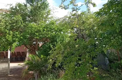 A venda uma casa com 03 Dormitórios no Bairro Higienópolis, São Jose do Rio Preto S/P.