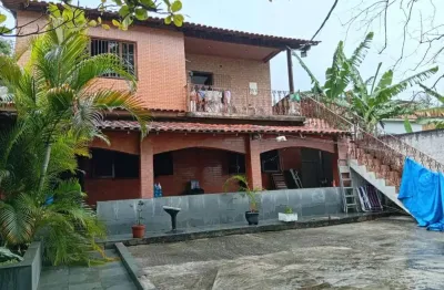 Casa para Venda em São Gonçalo, Jóquei Clube, 4 dormitórios, 2 banheiros, 2 vagas