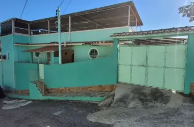 Casa para Venda em São Gonçalo, Barro Vermelho, 2 dormitórios, 1 suíte, 3 banheiros, 2 vagas