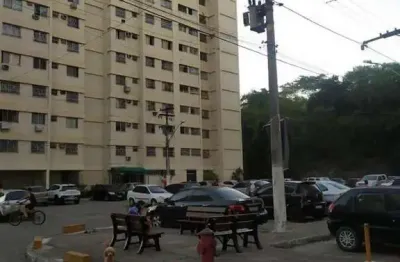 Apartamento para Venda em São Gonçalo, Colubandê, 2 dormitórios, 1 banheiro, 1 vaga