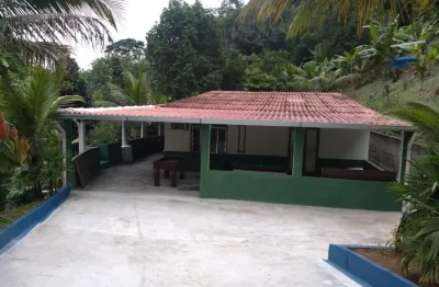 Sítio para Venda em Petrópolis, Parque Leal, 4 dormitórios, 1 suíte, 3 banheiros, 6 vagas