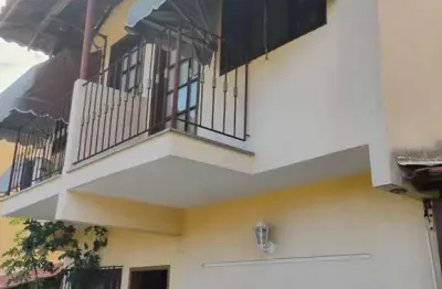 Casa em Condomínio para Venda em São Gonçalo, Colubandê, 2 dormitórios, 2 banheiros, 1 vaga