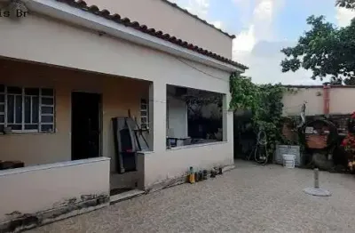 Casa para Venda em São Gonçalo, Monjolos, 2 dormitórios, 1 banheiro, 3 vagas