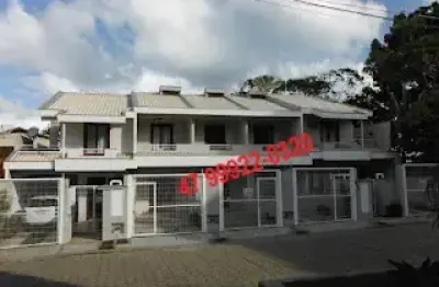 Sobrado 350 mt do mar em bombas / bombinhas  apartamento, casa