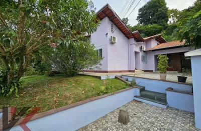 Casa com 4 quartos à venda no do salto, blumenau  por r$ 1.090.000