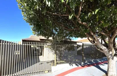Casa com 3 quartos à venda na Rua Osmar Pomim, 23, Jardim Nova Londres, Londrina