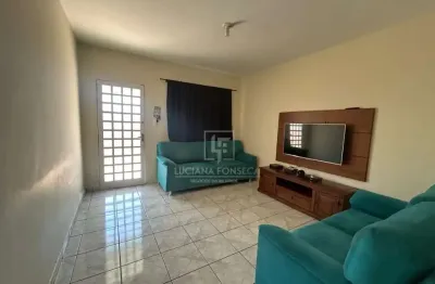 Casa com 3 quartos à venda na Rua Serra dos Parecis, 51, Bandeirantes, Londrina