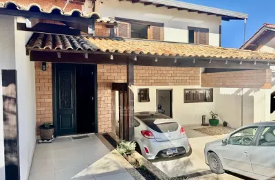 Casa com 4 quartos à venda na Rua João Gilberto Santos, 547, Tucano, Londrina