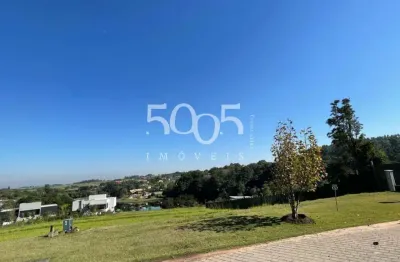 Lindo lote à venda no condomínio porto são pedro em porto feliz com 1521m2 de terreno com leve declive.