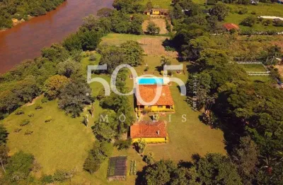 Sítio em salto à venda às margens do rio tietê com mais de 18.000m2 de área total.