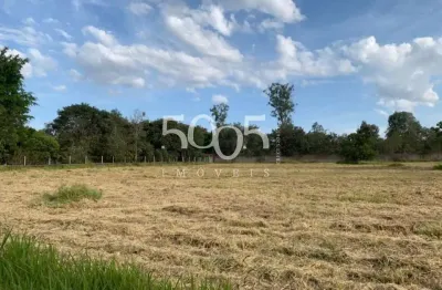 Terreno em condomínio de chácaras com 2.470,78m² e excelente topografia no condomínio chácaras carolina