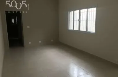 Casa à venda no bairro padre bento com 180m² de área construída, sendo 300m² de terreno.