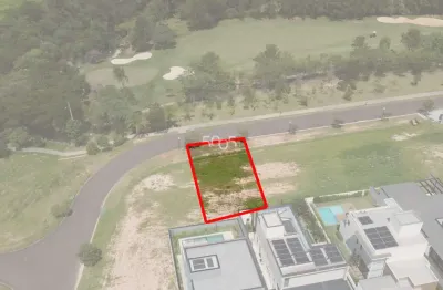 Terreno à venda no condomínio villas do golf, com 503m² de área útil. excelente lote com ótima topografia, com boa localização no condomínio.