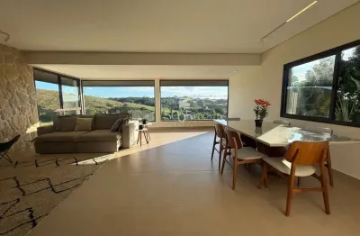 Oportunidade no condomínio campos de santo antonio com 300m2 de construção e 809m2 de terreno. linda vista, ótima localização dentro do condomínio