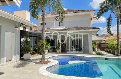 Casa em condomínio sobrado à venda no condomínio jardim theodora, 3 suítes, 399m² de área construída e 600m² de área total