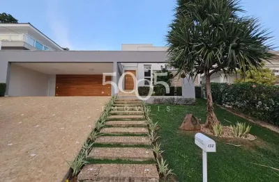 Casa à venda no condomínio jardim theodora, 4 suítes, com 415m² de área construída e 600m² de área total