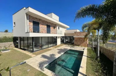 Linda casa mobiliada à venda no condomínio villas do golf com área construída 331m² e terreno 611m².