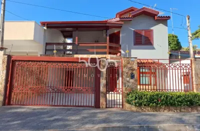 Casa à venda no jardim paraiso i, com 249 m² e três dormitórios