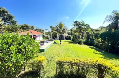 Sobrado à venda no condomínio fazenda vila real com 5 suítes e 3000m² de terreno