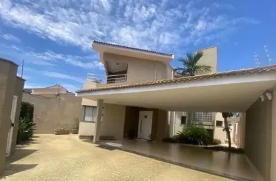 Casa com 4 quartos, lazer completo e segurança na vila josé bonifácio