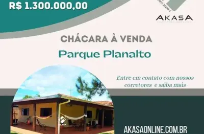 Fazenda/sítio/chácara para venda tem 3291 metros quadrados com 4 quartos